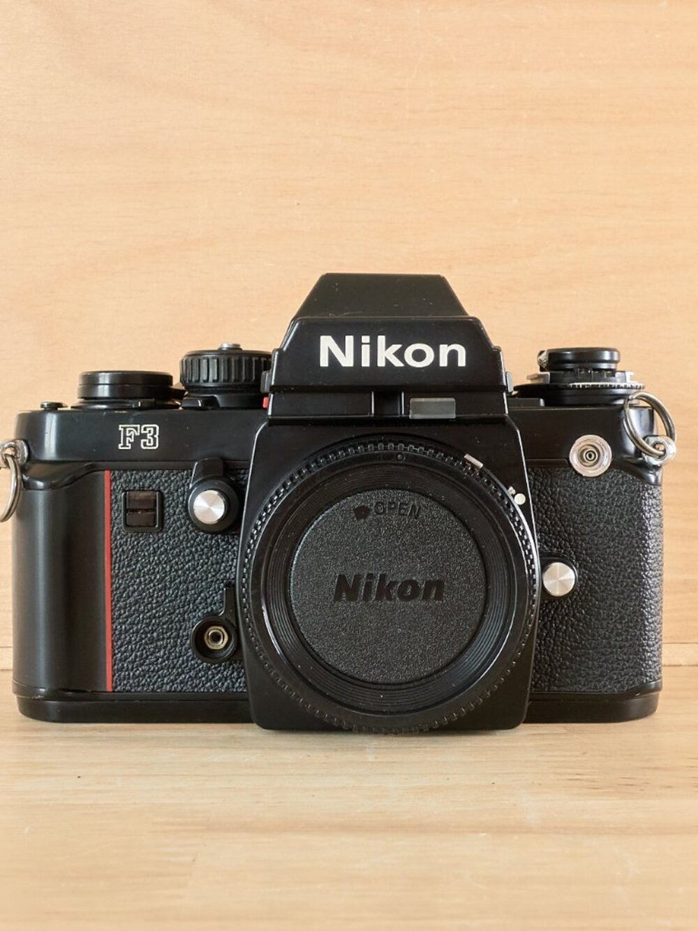 Nikon F3HP 35mm SLR Film Camera Body Made in Japan Tested Working